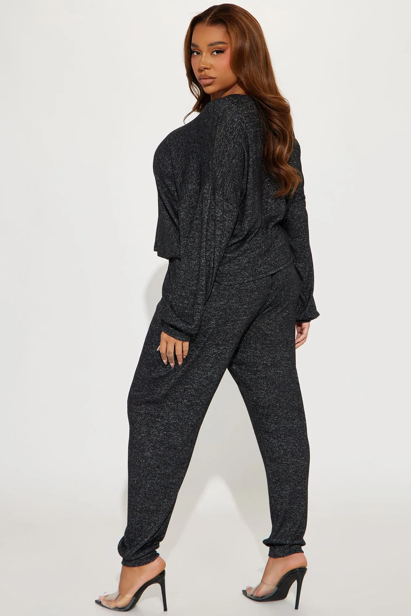 All Yours Cozy Jogger Set - Black