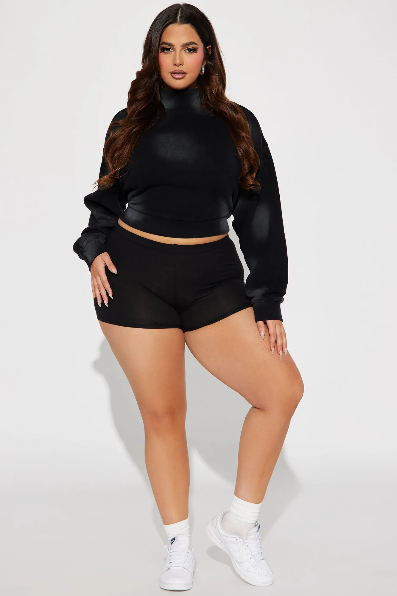 Ava Washed Cropped Pull Over - Black
