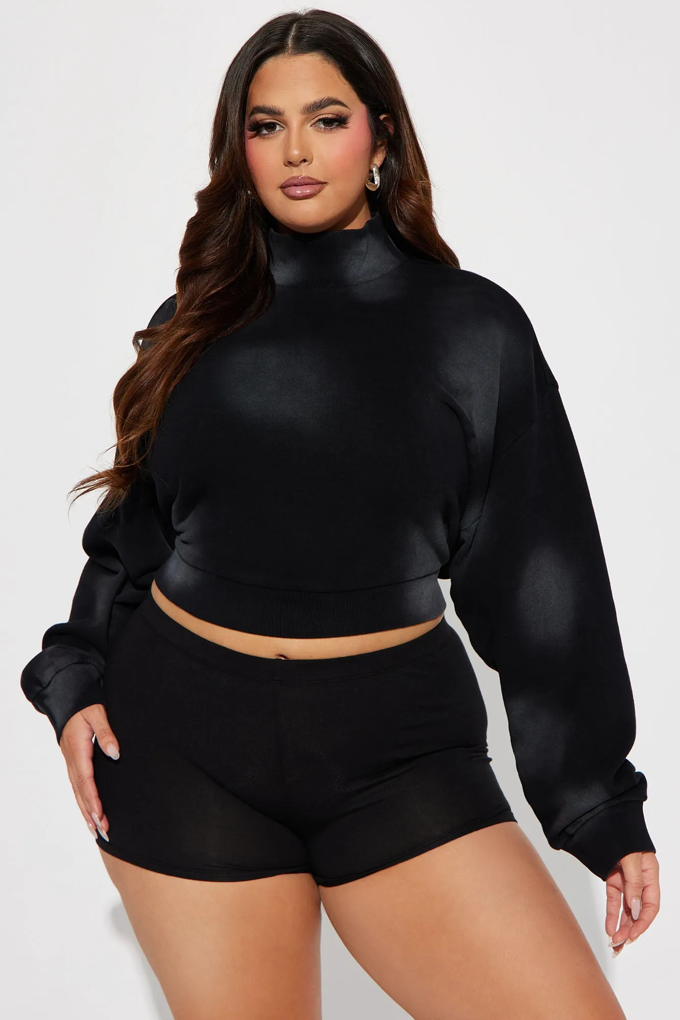 Ava Washed Cropped Pull Over - Black