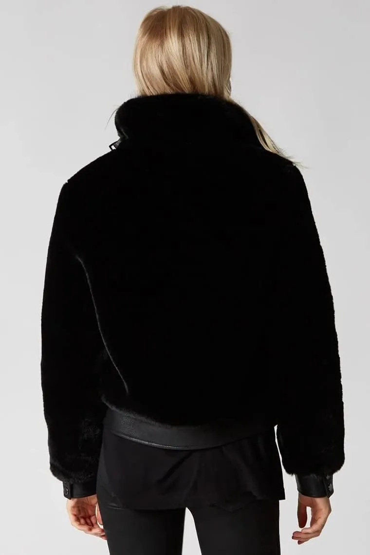 [BLANKNYC] womens Faux Fur Coat Outerwear, Comfortable & Stylish Jacket