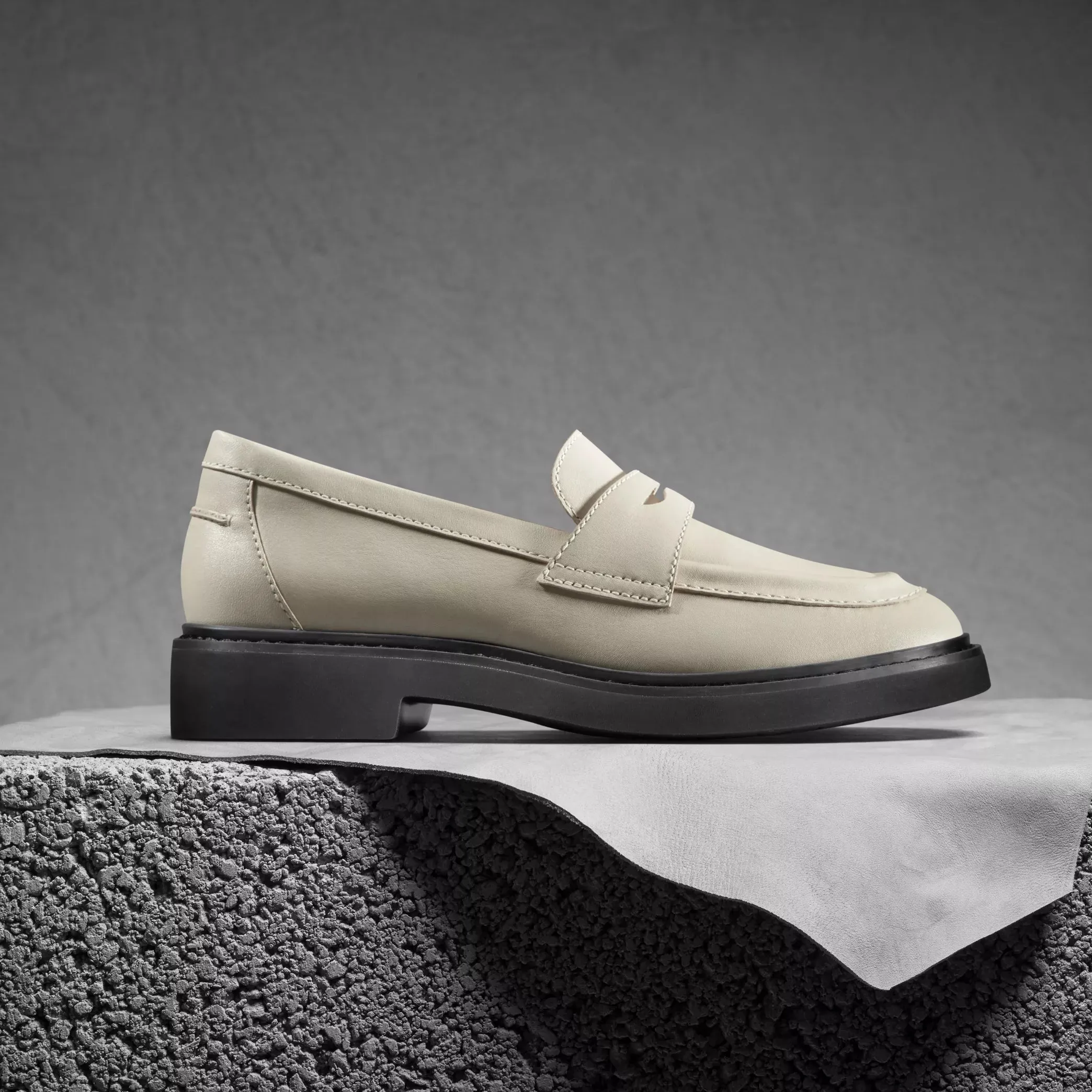 CLARKS | MOCASINES MUJER | SPLEND EDGE CREAM LEATHER | BEIGE