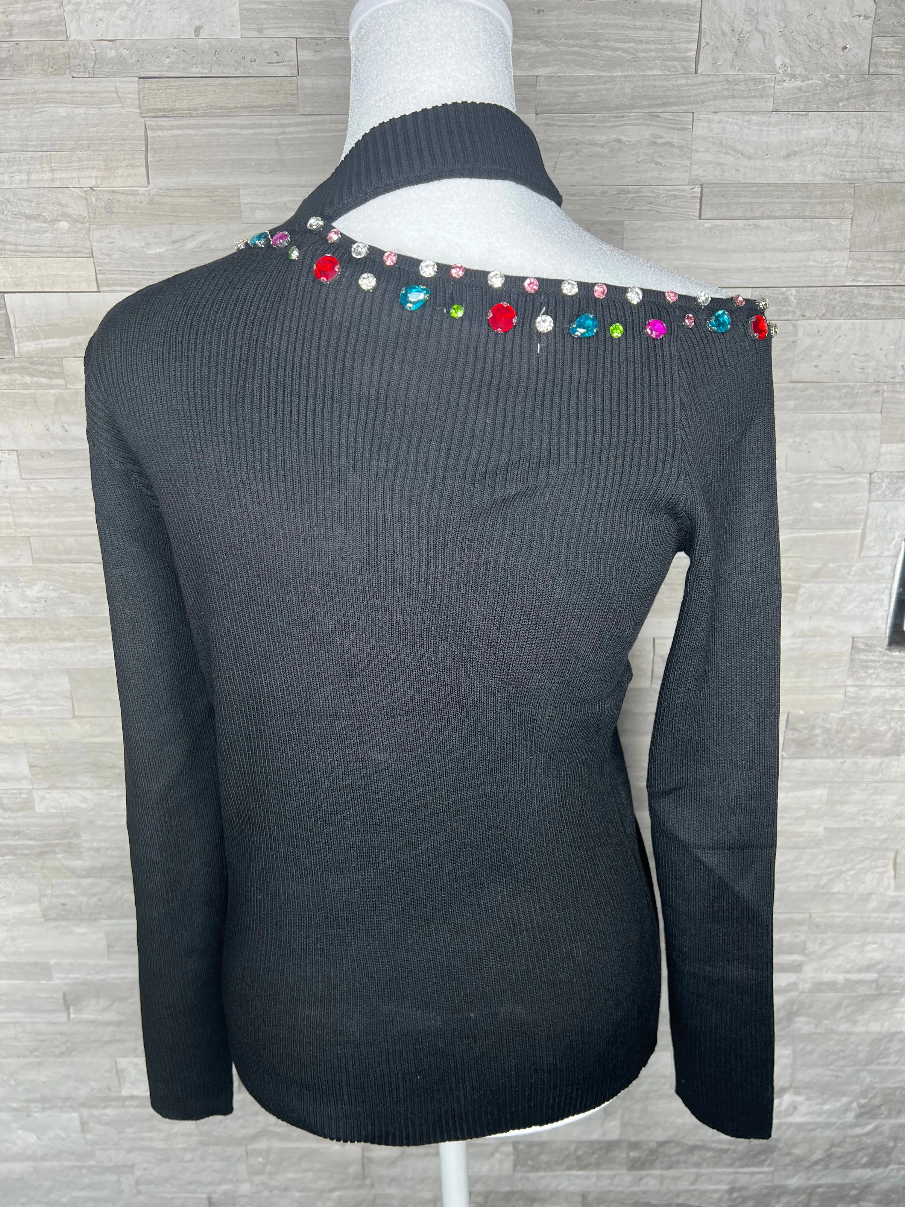 KNIT SWEATER WITH STONES