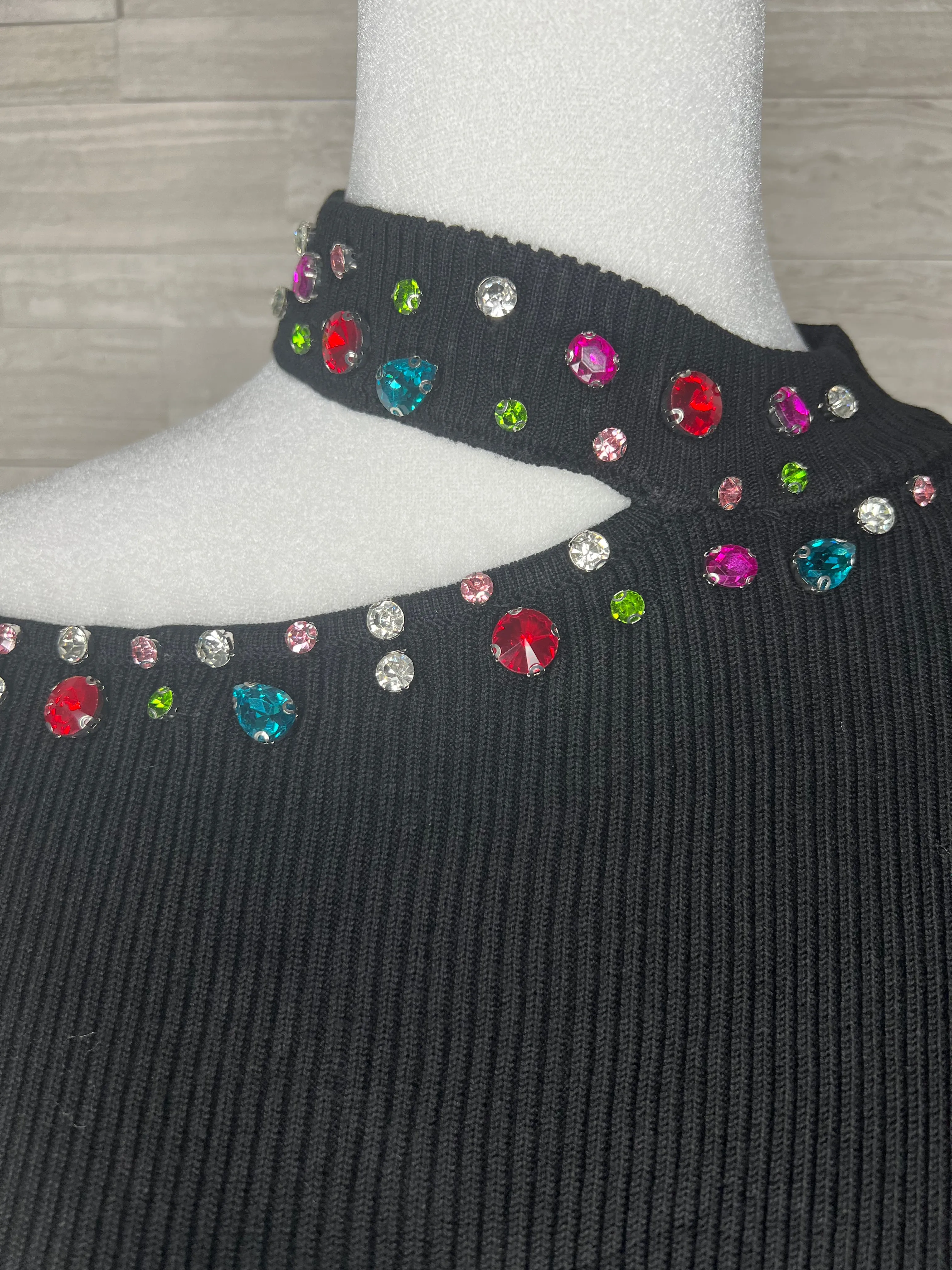 KNIT SWEATER WITH STONES